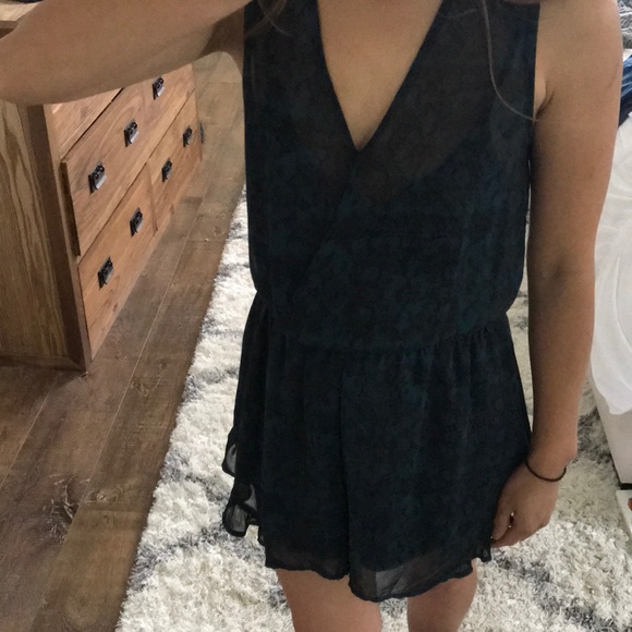 Astr romper - Picture 2 of 3